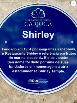 Placa do Patrimônio Cultural Carioca do Restaurante Shirley, fundado em 1954